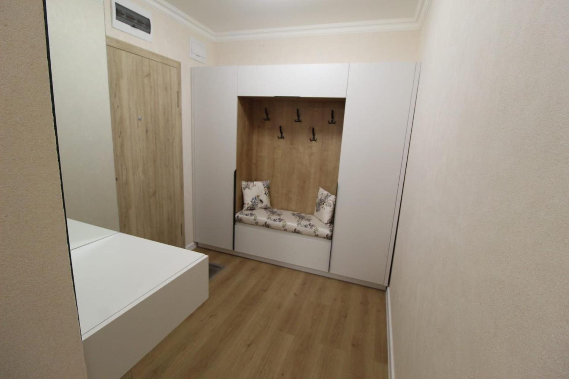 Papaya Apartments Varna Bagian luar foto